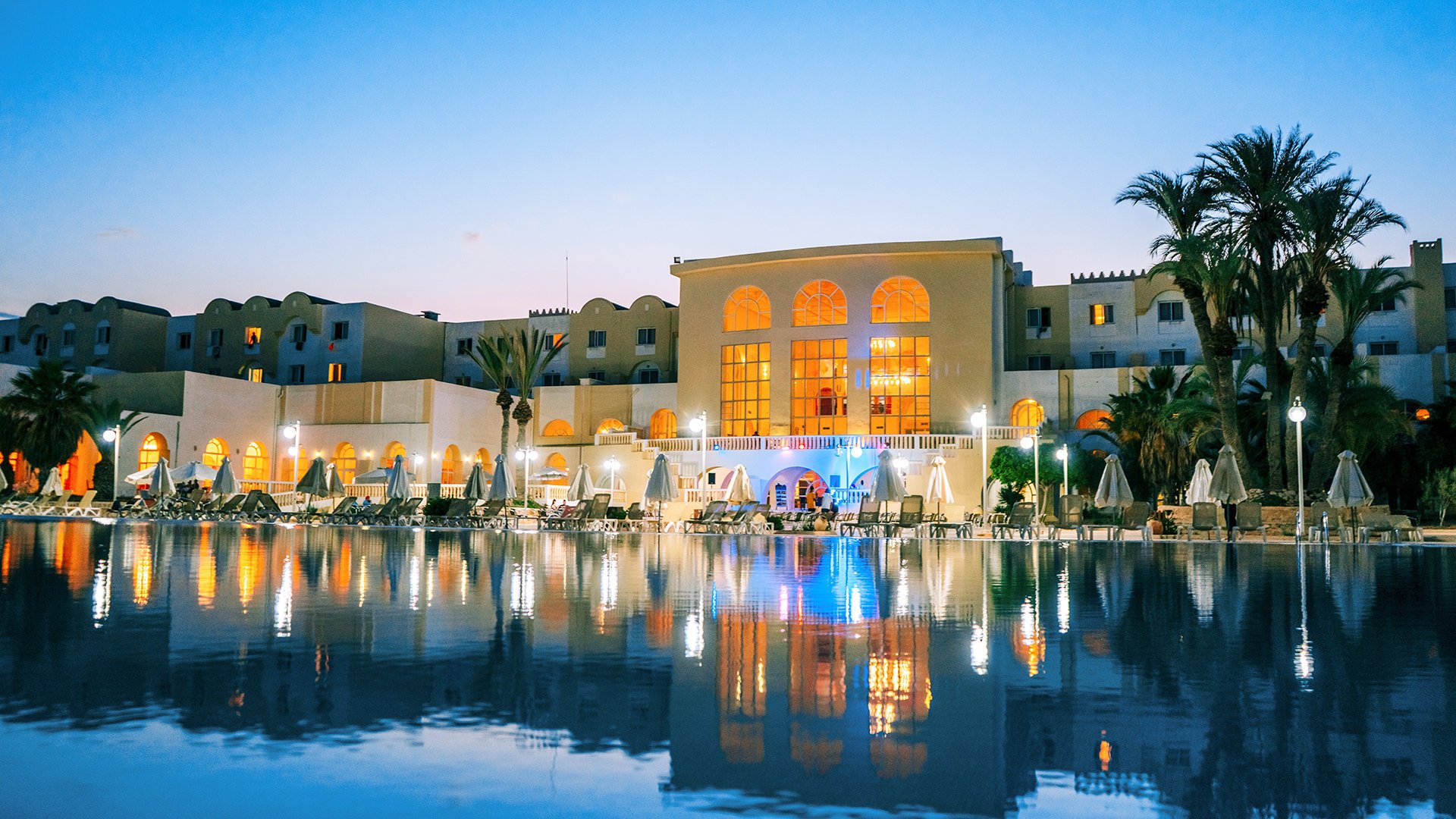 How to behave on vacation Hotel security rules How to behave on vacation Hotel security rules